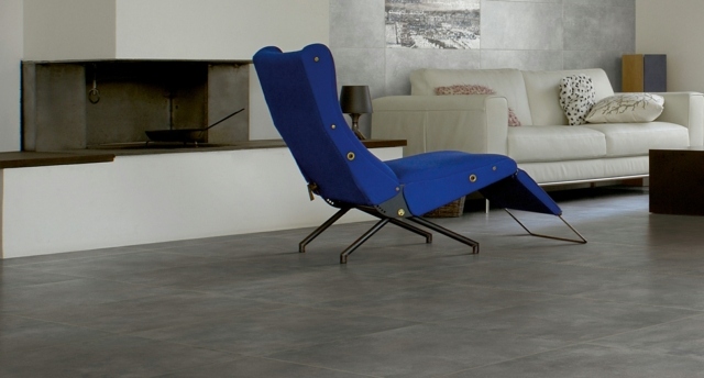 revêtement sol en béton idée originale carrelage béton salon canapé design bleu