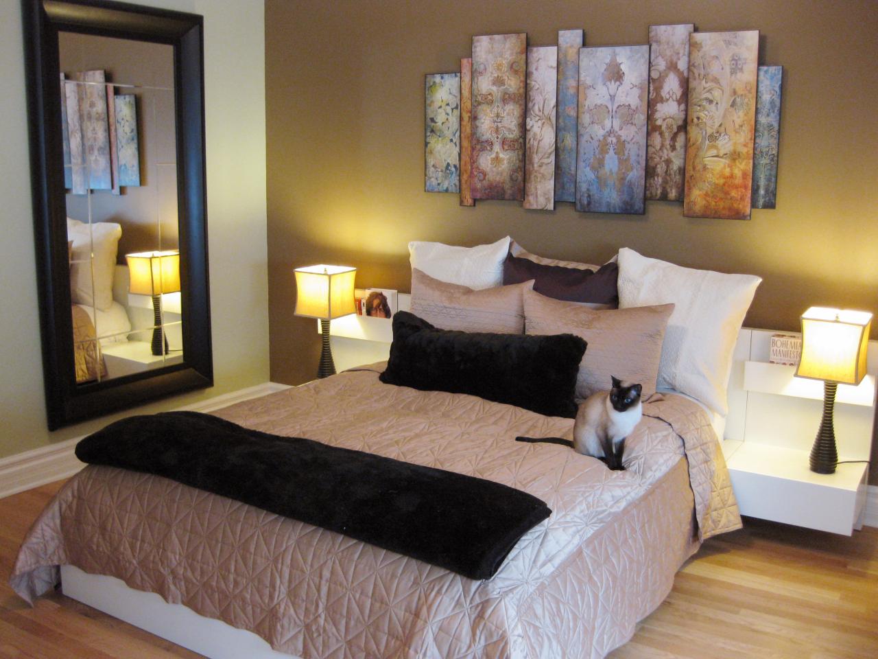 tête de lit originale chambre art lit artistique design luxe moderne chat coussins lampe design