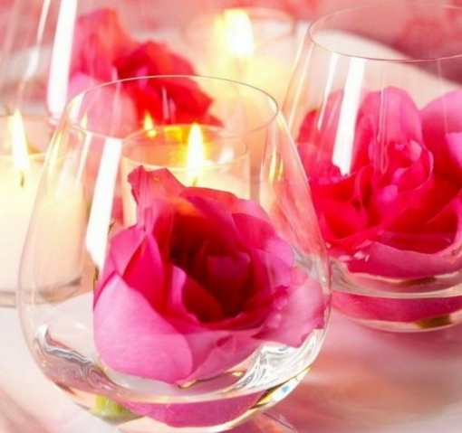 deco table roses Saint Valentin