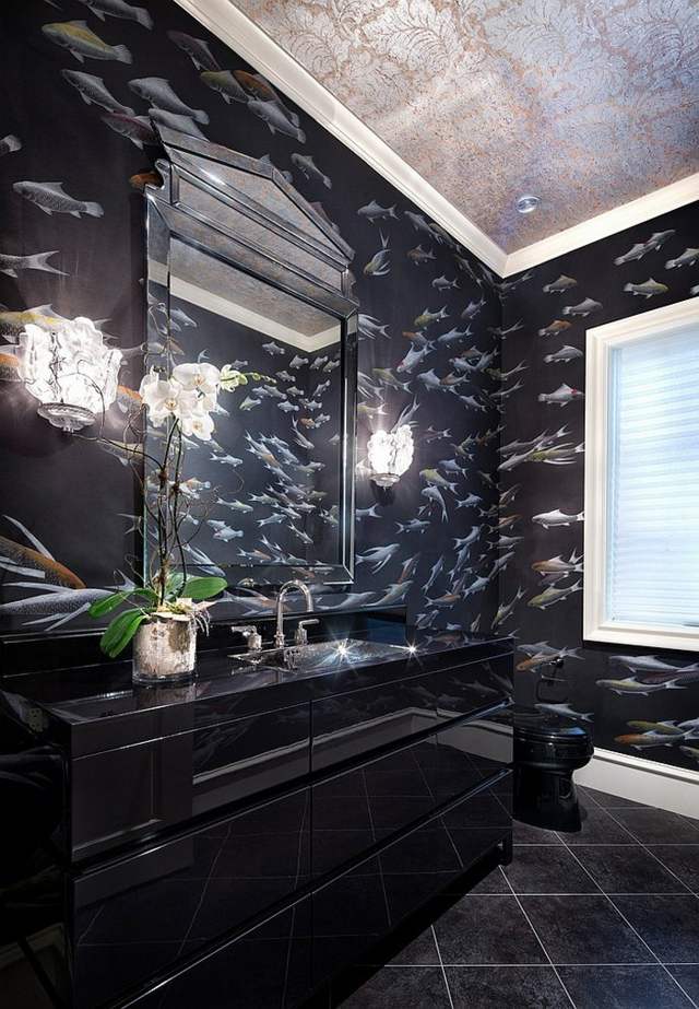 décoration originale salle de bain couleur noire carrelage noir
