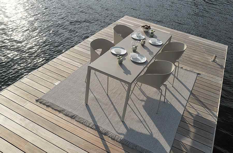 minimaliste design scandinave style de vie ergonmic trendy vintage moderne extérieur chaise table suédois