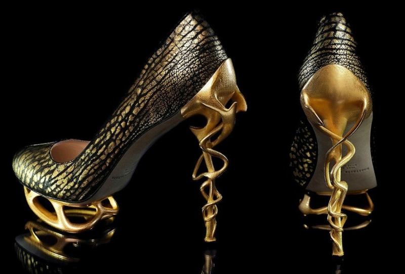 tendances escarpins 2015 mode radevich mcqueen chaussure dorée beau naturel