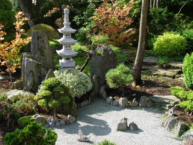 jardin design traditionnel japonais pagoda
