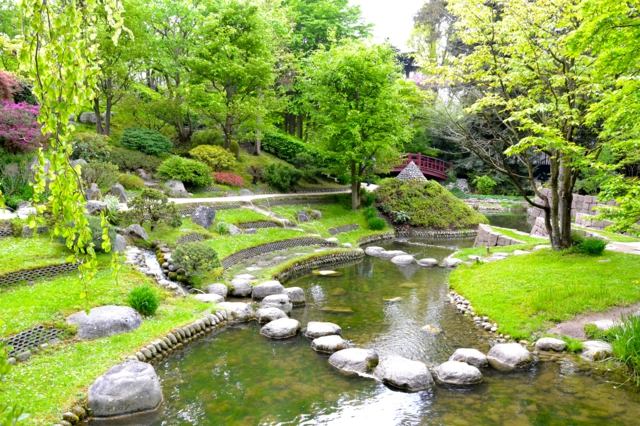 jardin japonais aquatique roches bassins