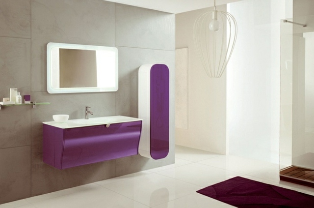 modèle salle de bain Calypso évier magenta miroir