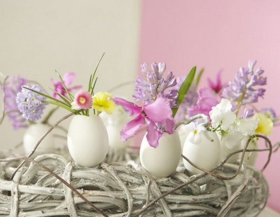 oeufs blanc petits vases decoration