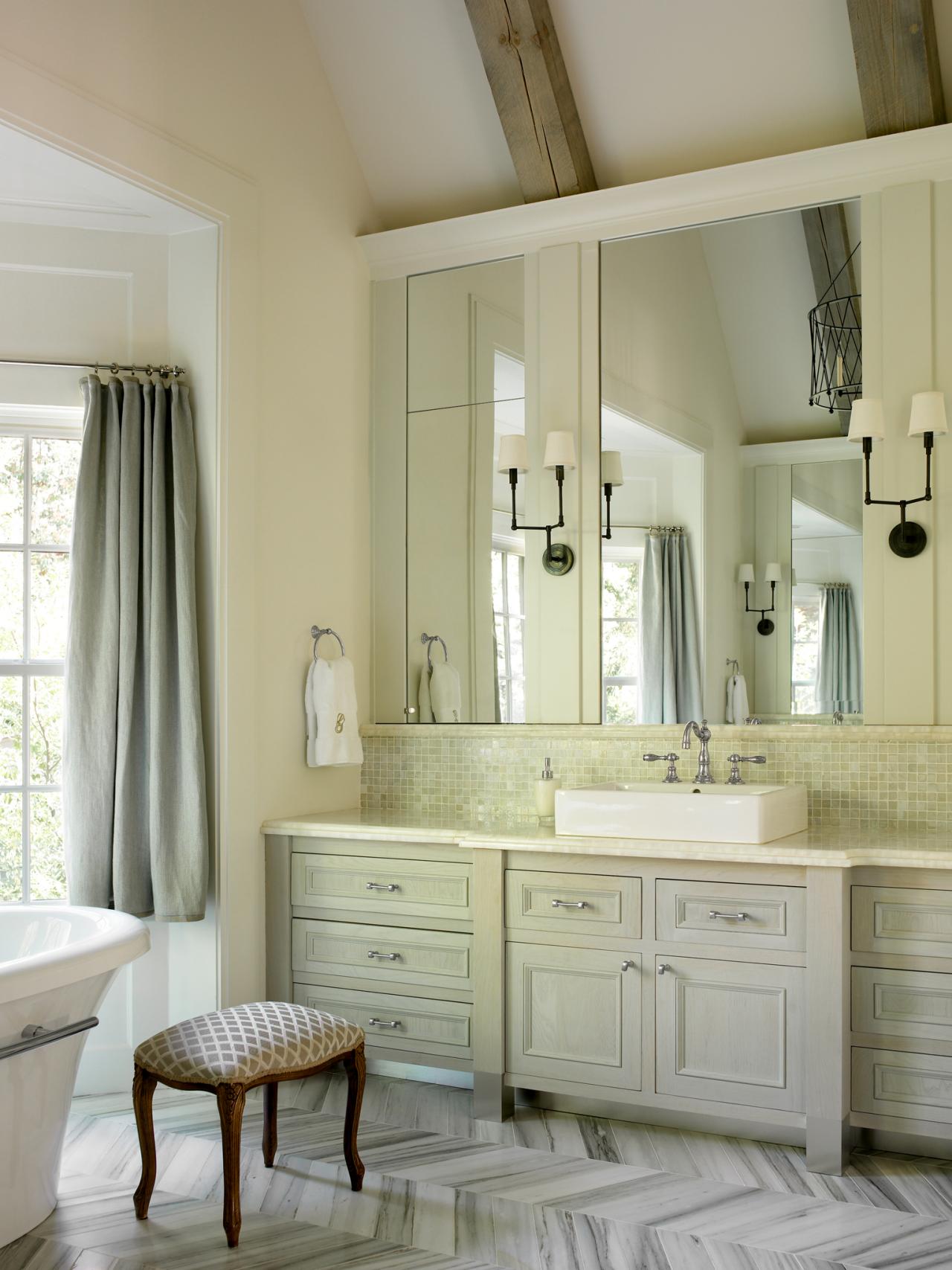 parquet tabouret salle de bain rideau original liz williams chevron marbre design