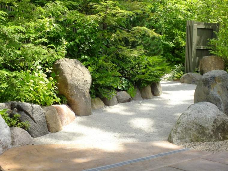 petit jardin moderne deco rochers
