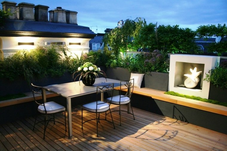 idée éclairage terrasse aménager espace moderne chaises