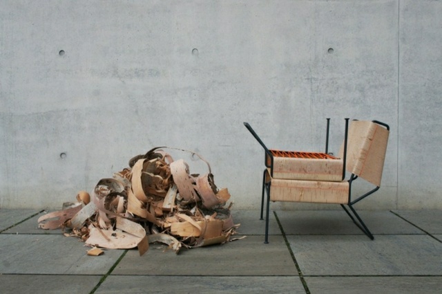 pouf design bois original fauteuil salon moderne idée mobilier contemporain contemporain tradition jeune designer russe Joli détail anastasiya bois sibirjak birchbark design lounge