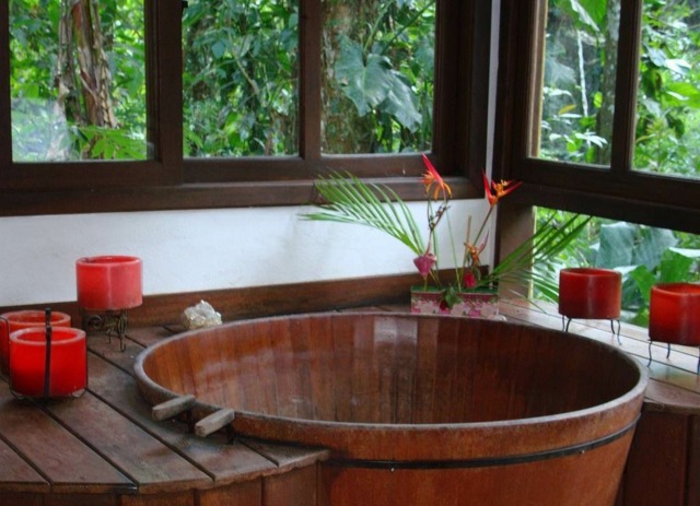 salle bain japonaise baignoire traditionnelle circulaire