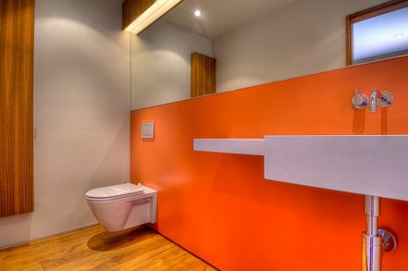 salle bain minimaliste orange
