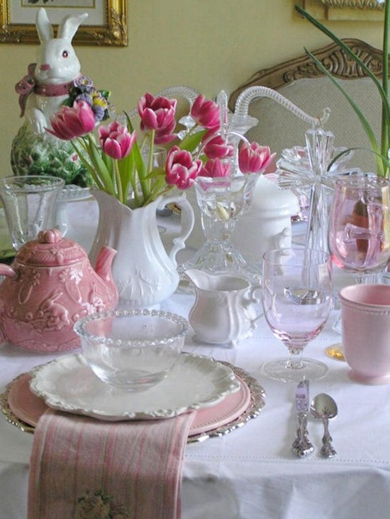 table de Pâques rose blanc