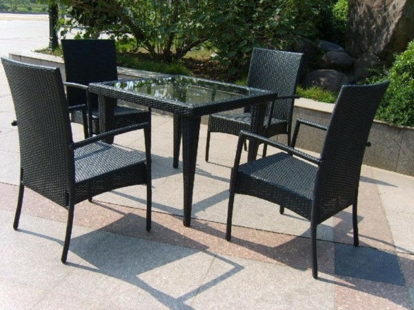 table de jardin exterieur couleur noire rotin surface verre