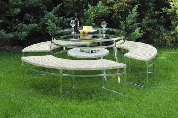 table de jardin verre moderne forme ovale
