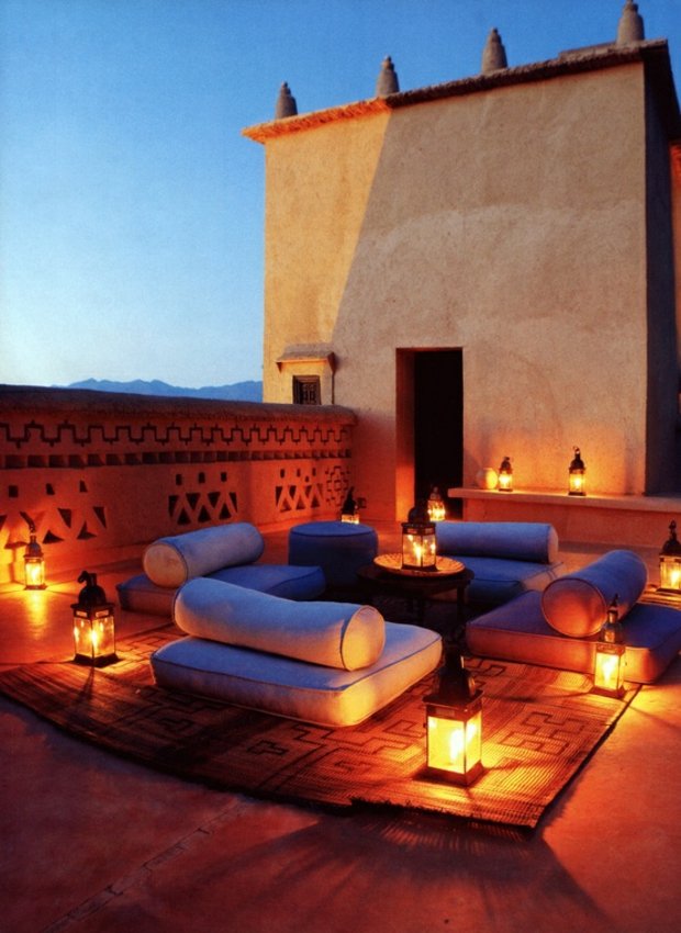 terrasse marocaine lanternes au sol
