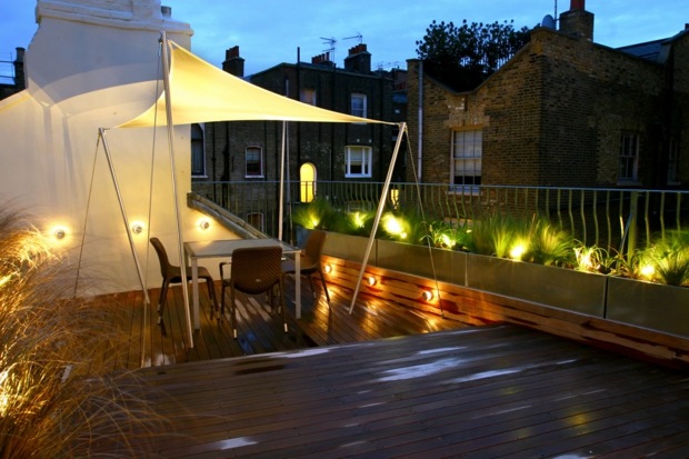 terrasse minimaliste chic plantes illuminées