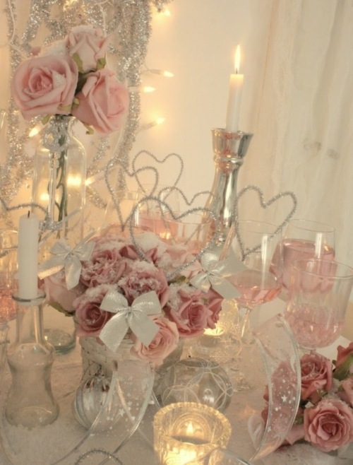zoom decoration belle table saint valentin chic