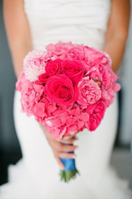 bouquet forme ronde fleurs rose