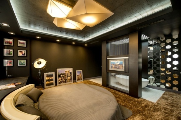 chambre à coucher open space avec lampes design