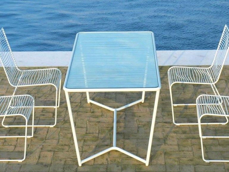 mobilier de jardin moderne table et chaise de jardin rectangulaire design karim rashid group ciacci