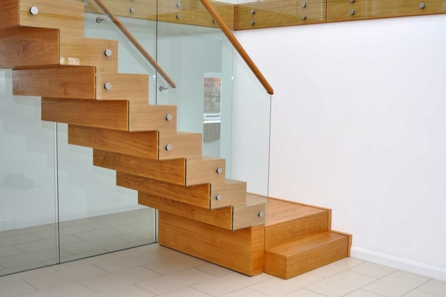 escalier bois verre zoom