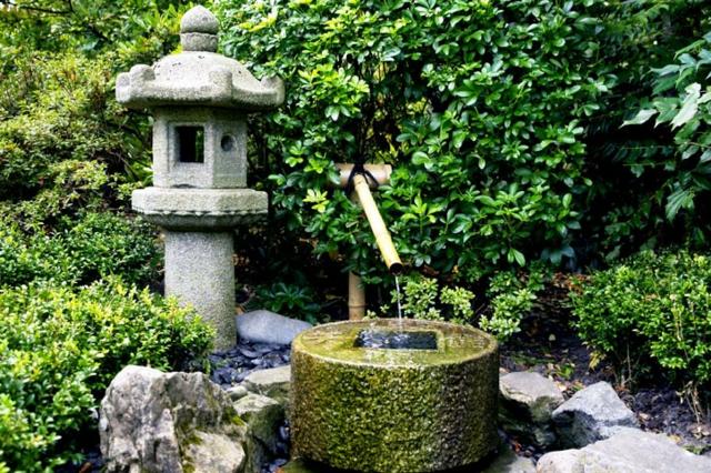 fontaine jardin zen bambou