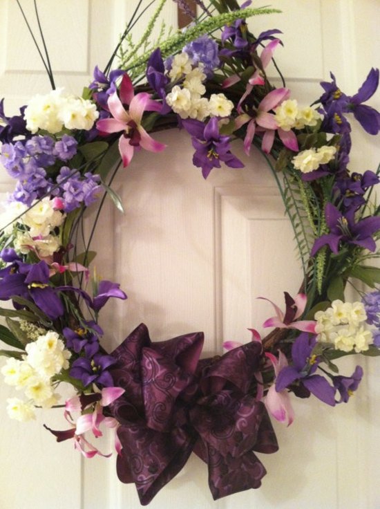 idée décoration Pâques couronne fleurs