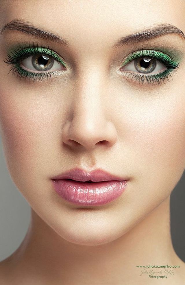 maquillage yeux verts discret rouge à lèvre rose chanel l'oréal revlon maybeline