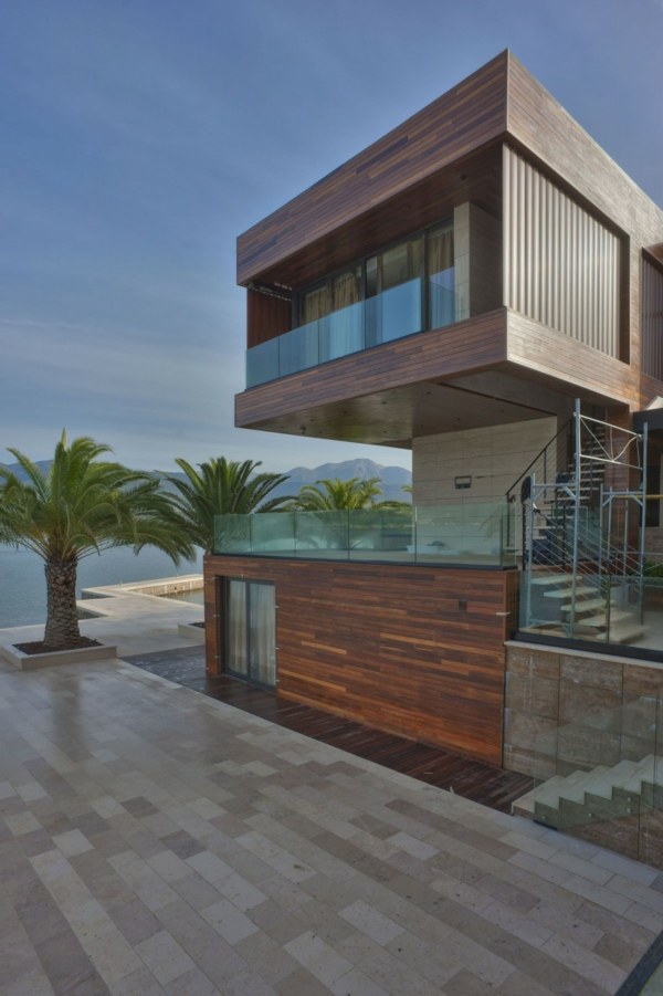maison ultre moderne terrasses
