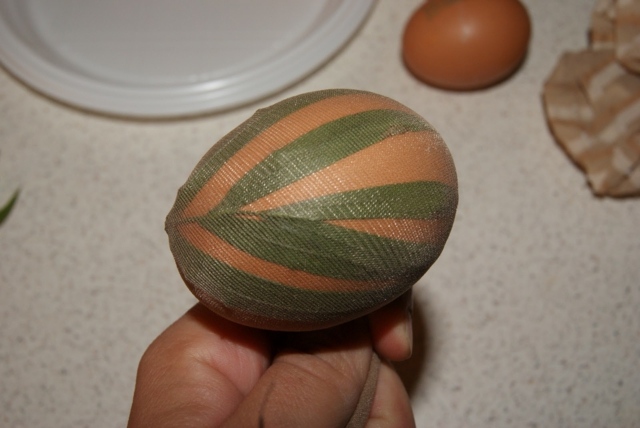 œufs de Pâques  utilisation bas nylon