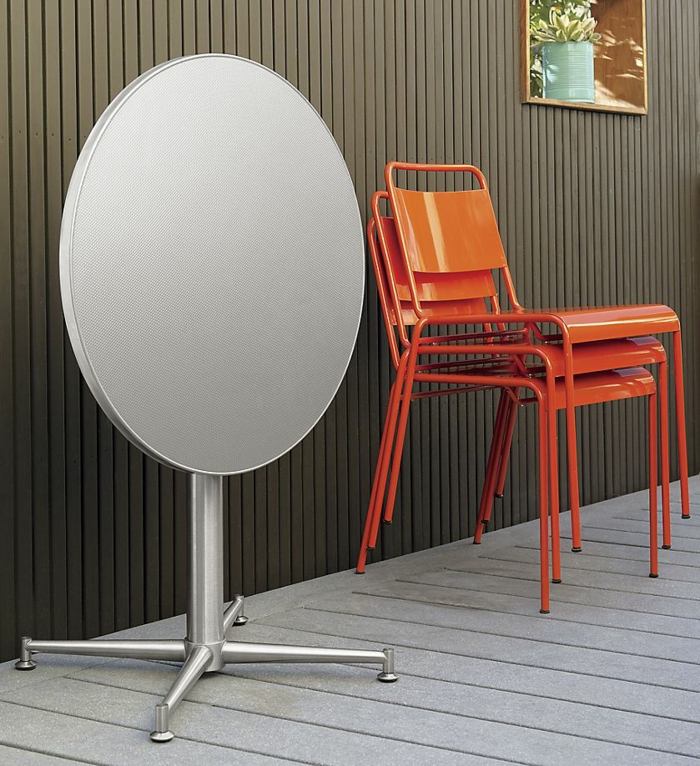 couleur tendance chaise de jardin en métal orange cb2