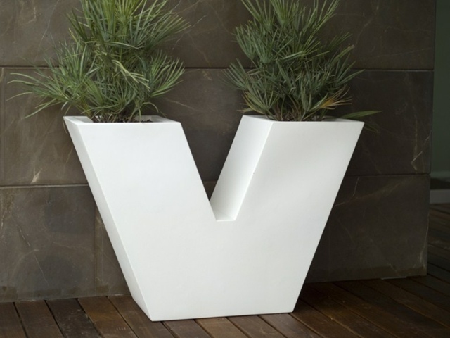 plantes design pot de fleur blanc en forme de v design original