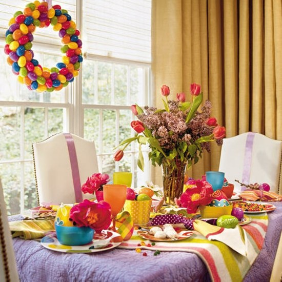 table de Pâques deco couleurs vives