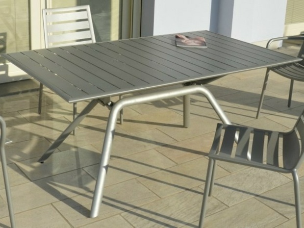table exterieure design FIAM