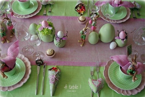 table Pâques idee deco rose vert