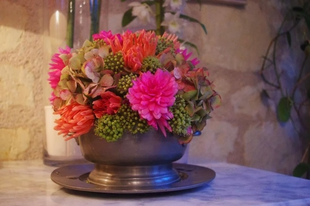 bouquet rond vase decoration