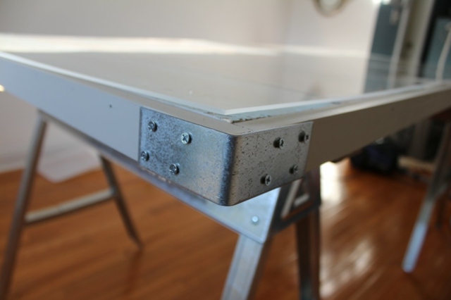 bureau en bois palette idée bricolage DIY facile pas cher confort