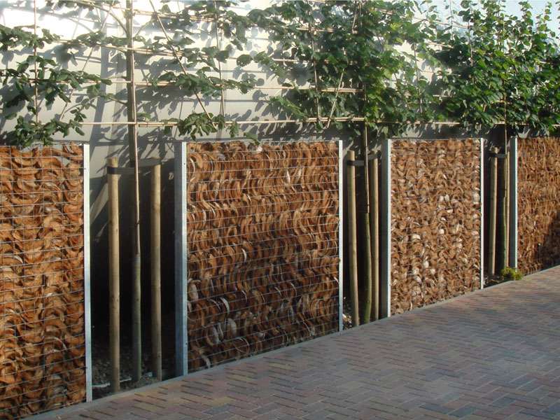 clôture de jardin design bois métal déco plante