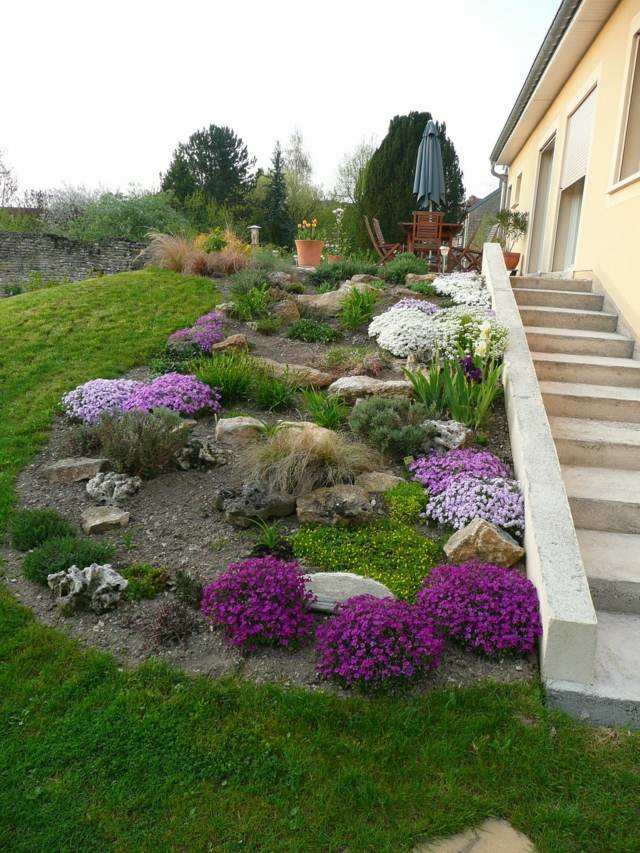 pierre escalier jardin extérieur idée décoration de jardin originale 