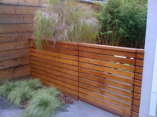 clôture pas cher bois classique traditionnelle simple aménager son jardin cloturer un jardin