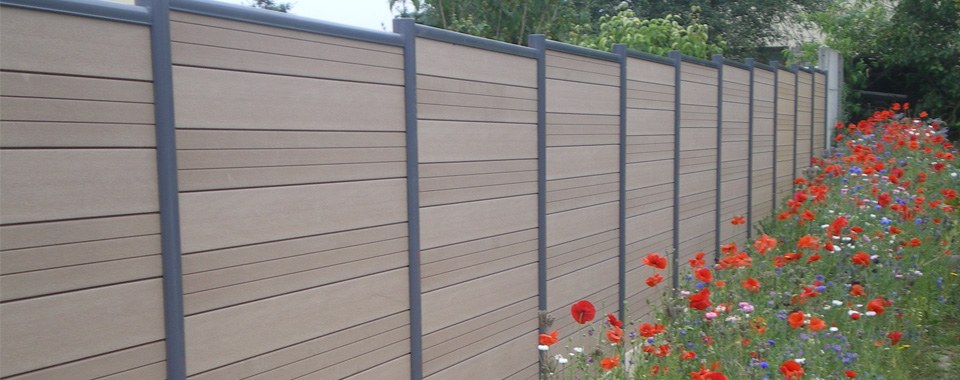 clôture de jardin grise design 