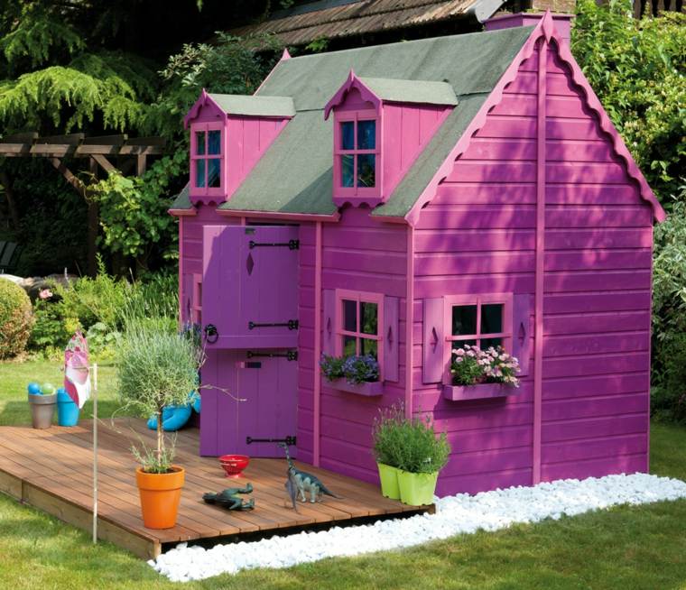 maison enfant jardin couleur violette