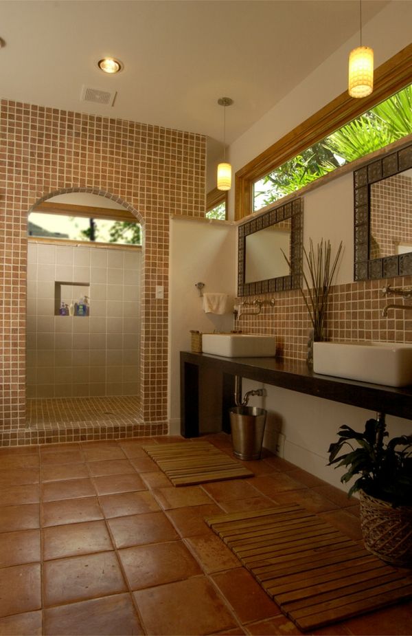 style romain salle bain confortable