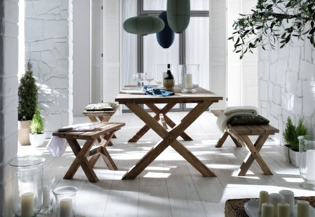 banc de jardin en bois table de jardin en bois extérieur idée aménagement lampe suspendue design scandinave minimaliste