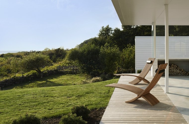 bain de soleil pliante nozib design skargaarden chaise longue idée mobilier extérieur 
