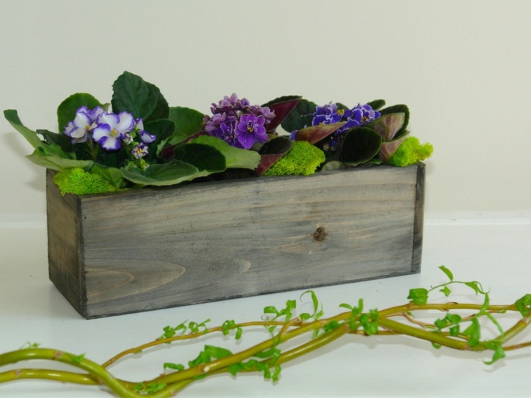 bac à fleurs en bois DIY