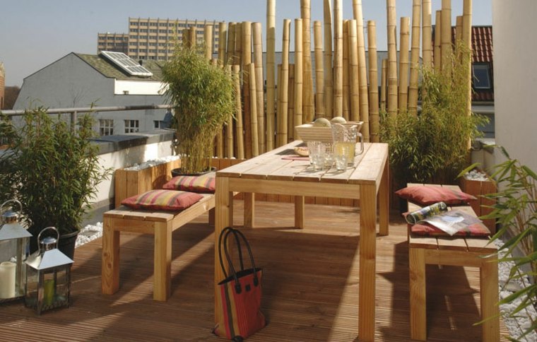 clôtures de jardin brise vue bambou table de jardin en bois