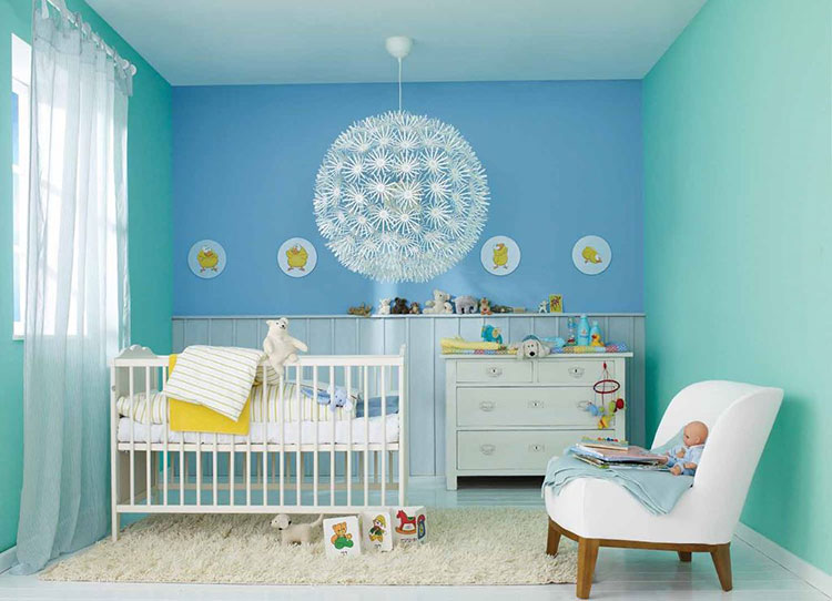 déco chambre bébé bleu idée fauteuil lit