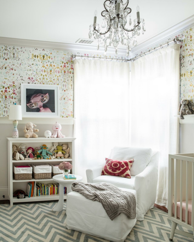 décoration chambre bébé fille lit
